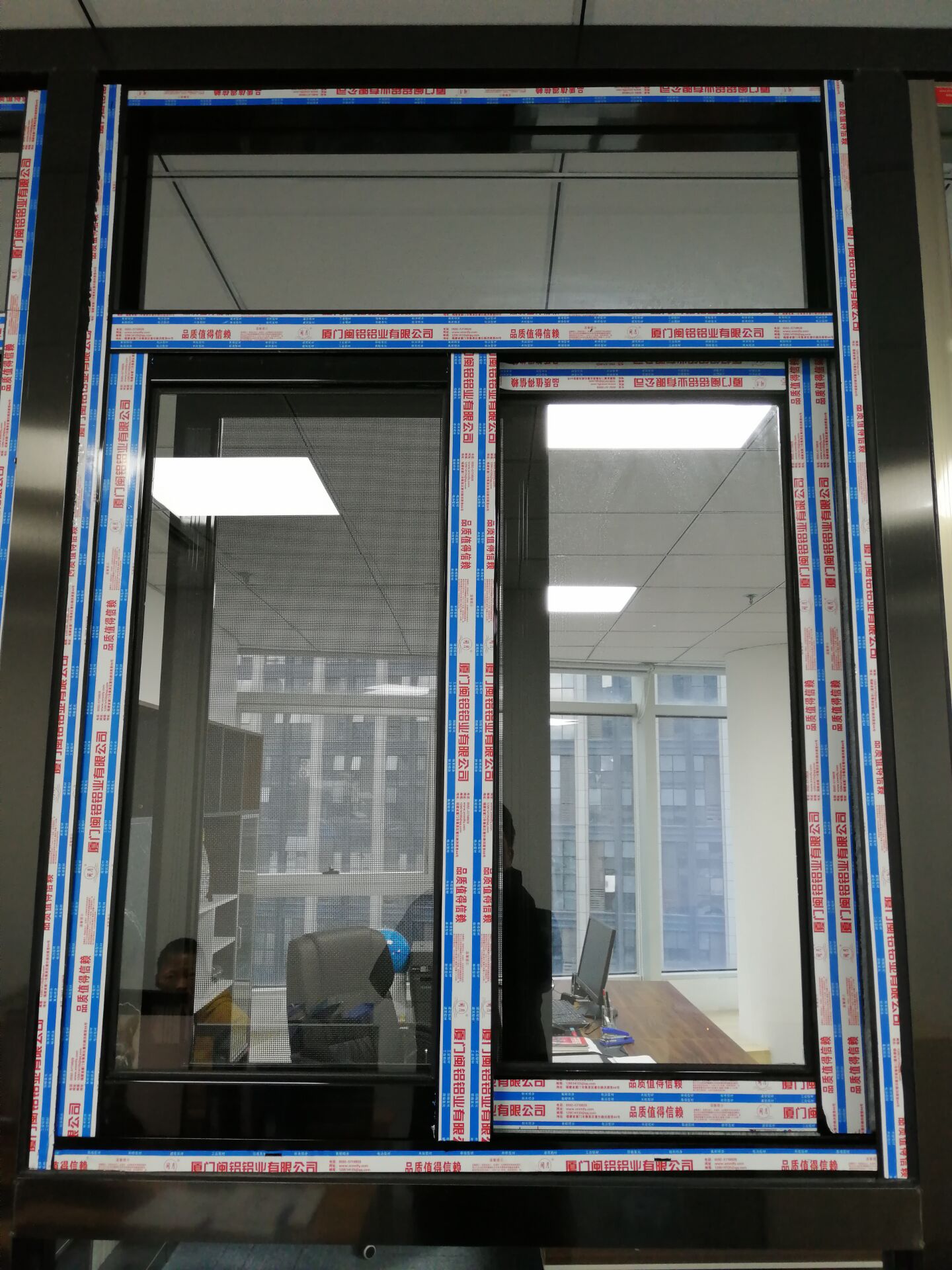 AL100推拉系列鋁合金門(mén)窗